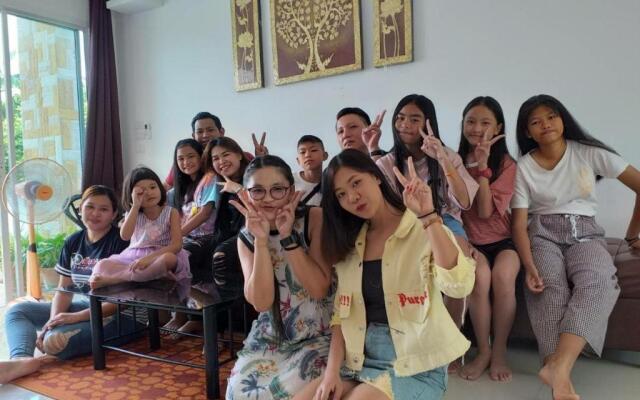 บ้านเขมิกา พูลวิลล่า หัวหิน รองรับ 4-12 คน คาราโอเกะ ปาตี้ ปิ้งย่าง