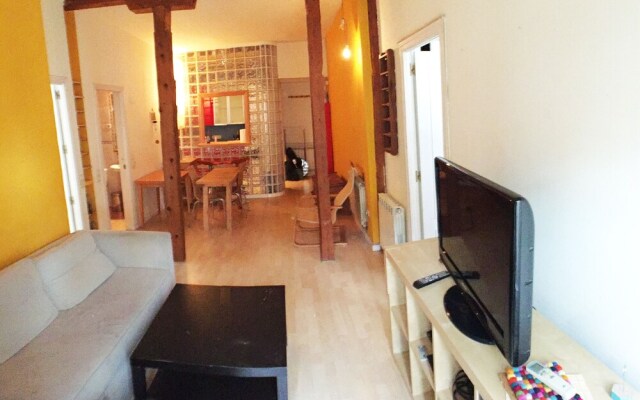 Apartamento De 2 Habitaciones En Lavapies