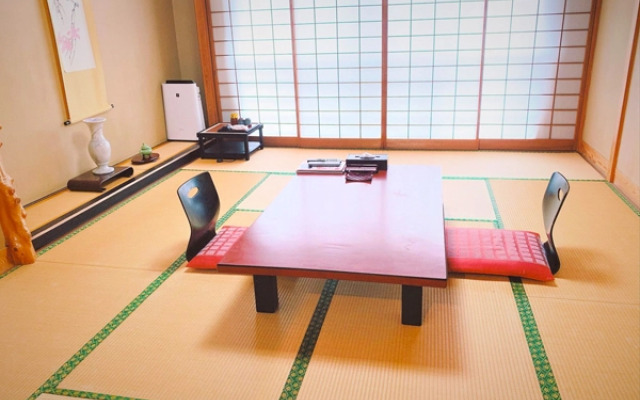 Izunagaoka Onsen Ikonaso