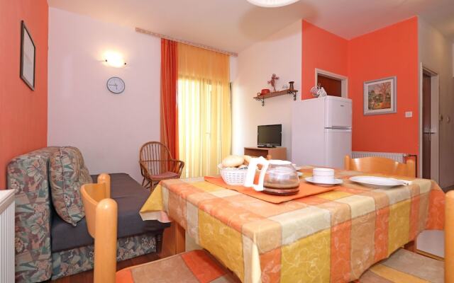 Apartments Josip