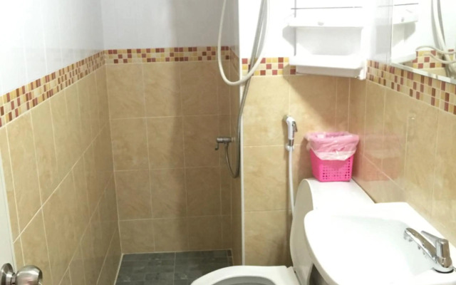 Muangthongthani Rental by Khun Dan