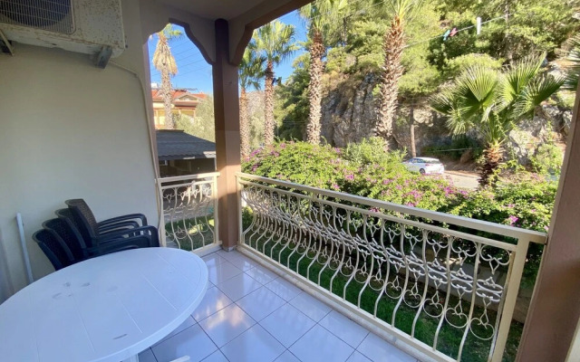 Belmaris apartments