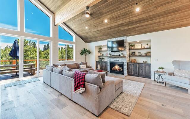 Dreams and Streams by Tahoe Mountain Properties