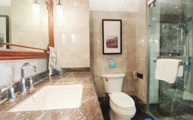 Binhu Peninsula Hotel