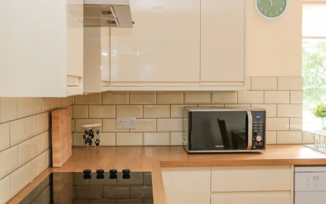 Sawtons Cottage 1