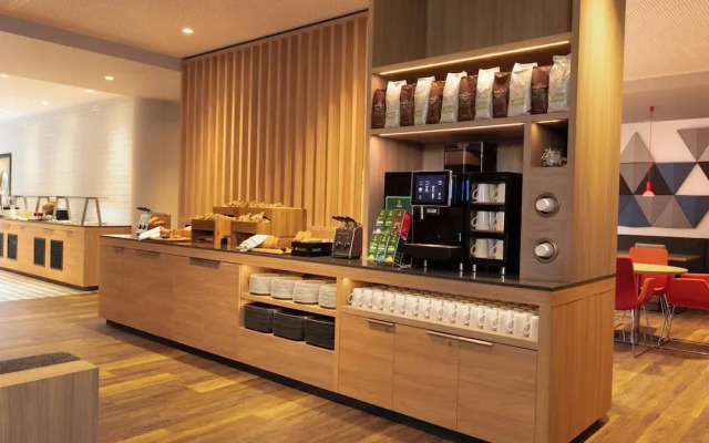 Holiday Inn Express Brussels Airport by IHG