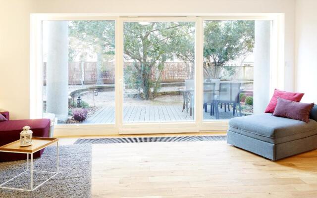 Lovely Garden Flat near Royal Park