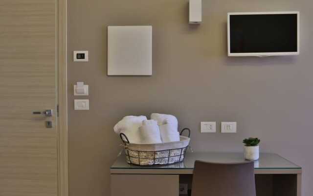 Piazza Italia  -  Rooms  for Rent