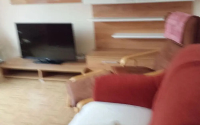 to the Beach Modern Retreat