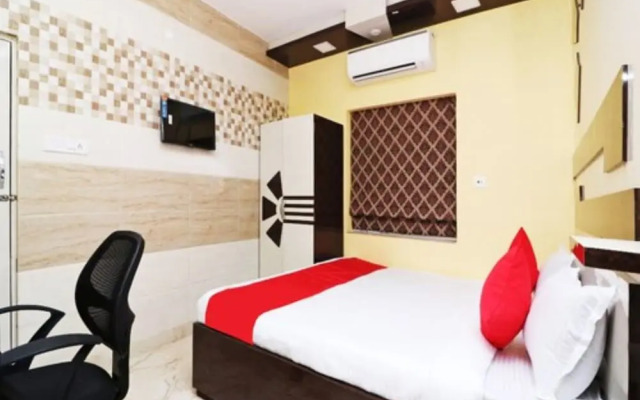Goroomgo Sanjoy Guest House Ruby Tagore Park Kolkata