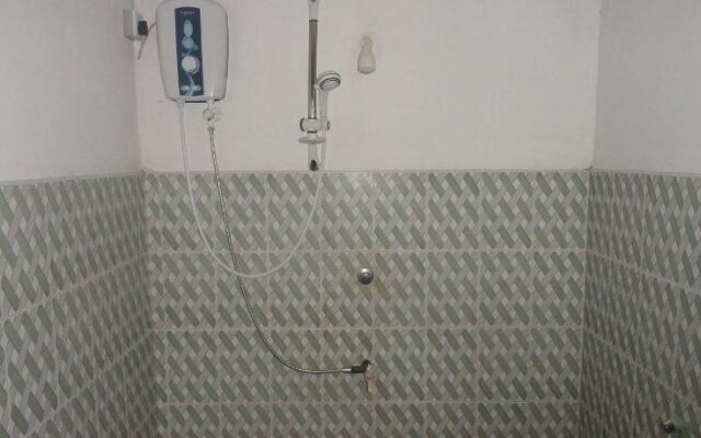 Lak Nilla Guest House