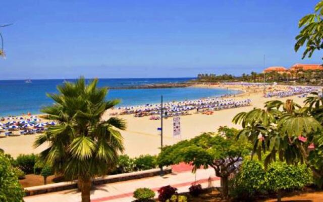 Ocean View Apartment over Los Cristianos, Playa las Vistas