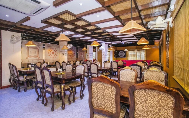 Shree Gowri Comfort By Oyo Rooms