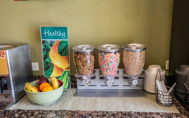 Quality Inn & Suites South