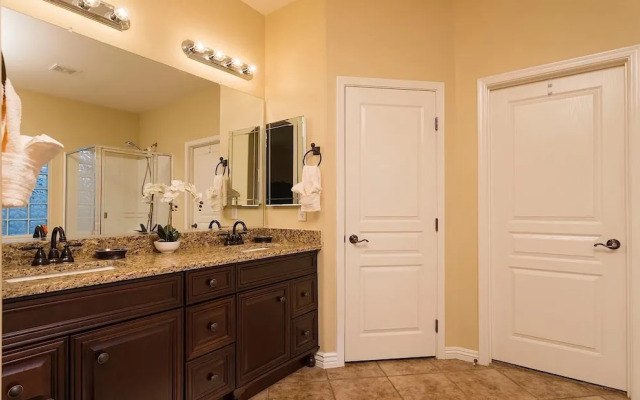 Desert Falls By Signature Vacation Rentals