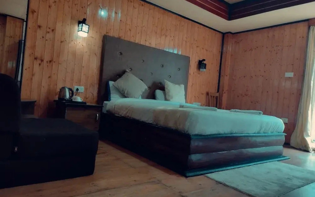 Rufina Lachung's Pride & SPA