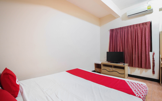 OYO 963 Sunshine Guesthouse