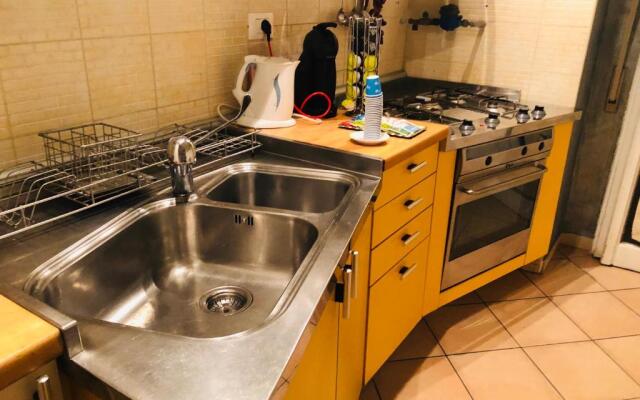 Caio Asinio Apartment