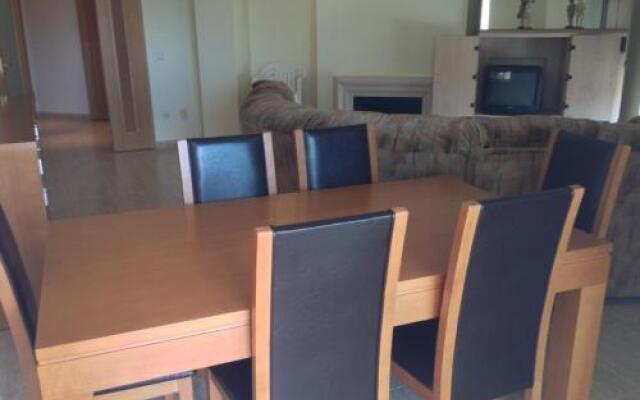 Atlantic Ocean & Pool Apartment