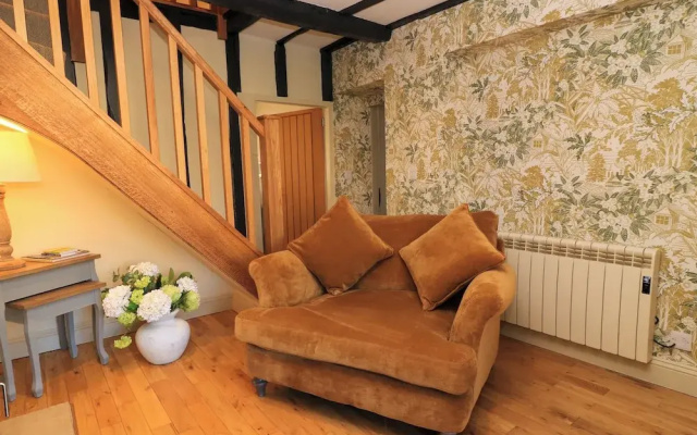 Broadway Cottage