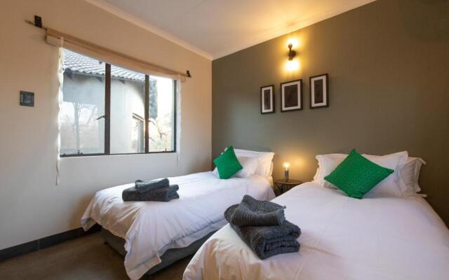 Antares Bush Camp & Safaris - Hostel