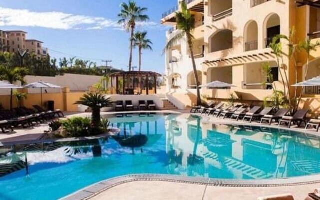 1BR Nautical Suite Sleep 4 in Cabo