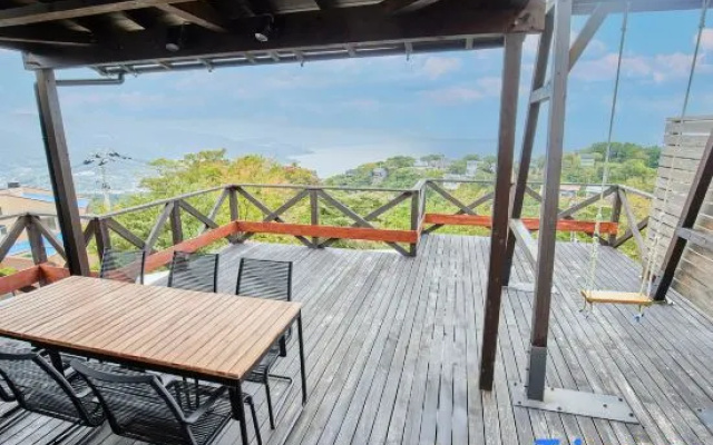 BBQ and sauna included | A high platform villa with a view of the sea and sky – Outside – Ito