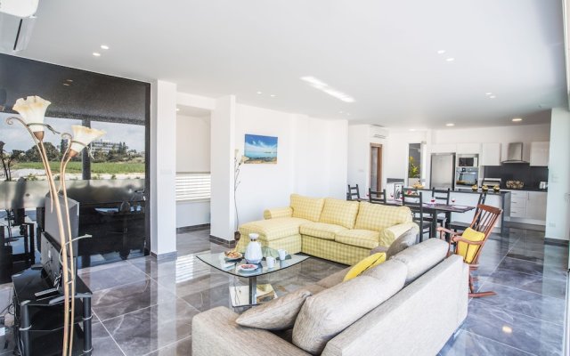 "villa Bp4, Contemporary 3bdr Protaras Villa With Pool, Close to Fig Tree Bay"