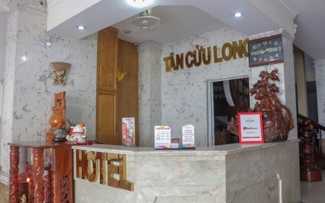 Reddoorz Plus Near Binh Tay Market