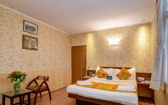 Muscatel Spring Burn - 100 Mts from Mall Road