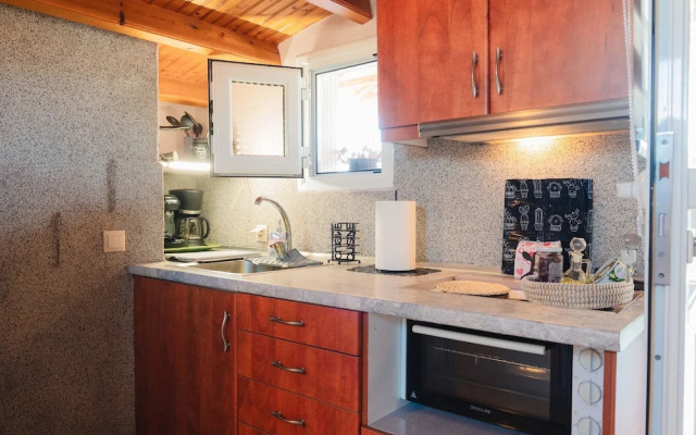 Attic Suite in Alykes