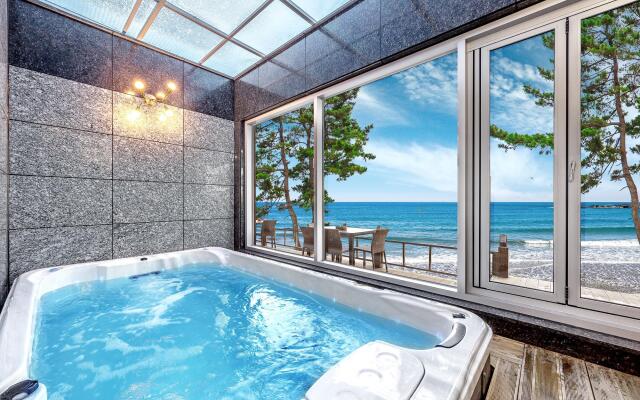 Pohang Playbeach Poolvilla