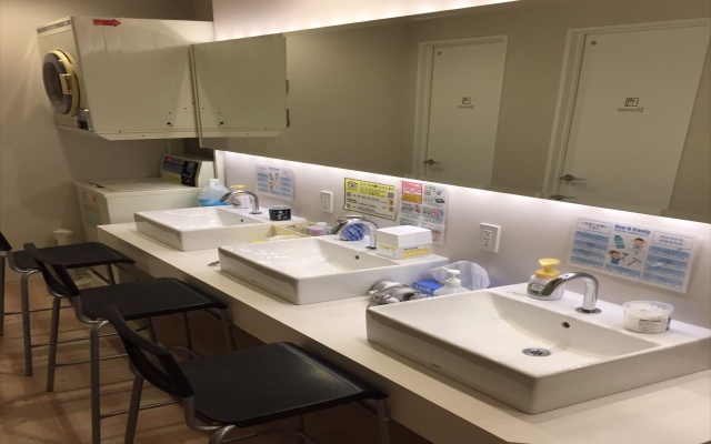 YADOKARI 难波旅舍(Yadokari Namba Hostel) – Kitchen – Osaka
