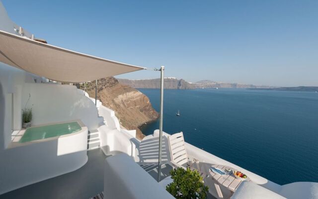 Thirea Suites Oia Sanatorini