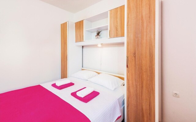 Awesome Home in Pobri With Wifi and 3 Bedrooms
