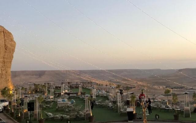 Al Ammariah Hills Resort