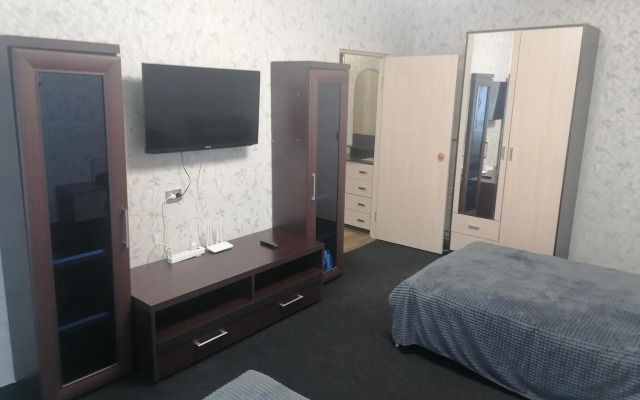 Апартаменты ТРЕШКА на улице Жукова 3