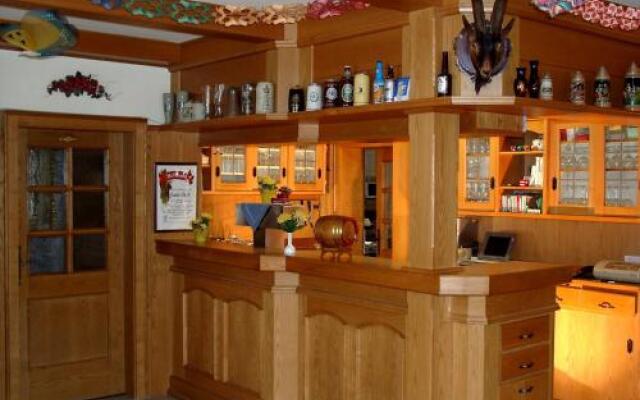 "Blauer Bock" Hotel-Garni - Bed & Breakfast