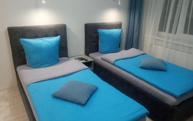 Апартаменты Weekend Inn