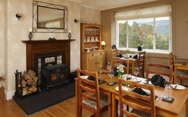 Glenurquhart House