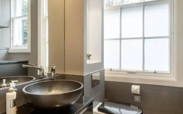 Wall Street Journal Featured 3bed/3bath Apartment