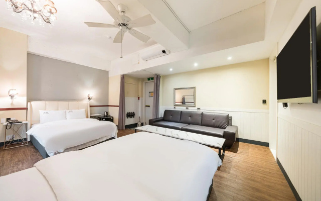 648 Hotel