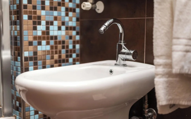 Cardinal Vatican INN