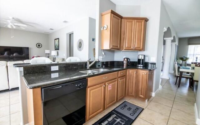 Hendrik's West Haven Vacation Home