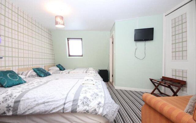 Keeru's Guest House