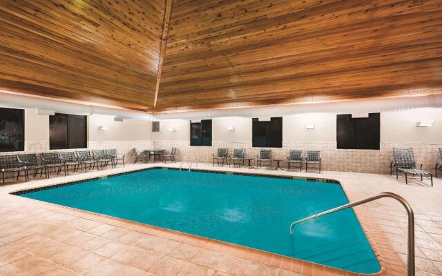 La Quinta Inn & Suites by Wyndham Norwich-Plainfield-Casino