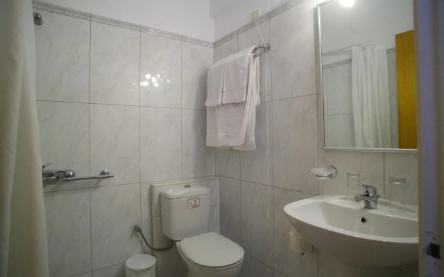 Athos Hotel