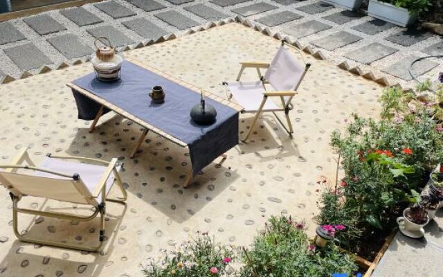 Xiao Yin Xiao Ju Inn