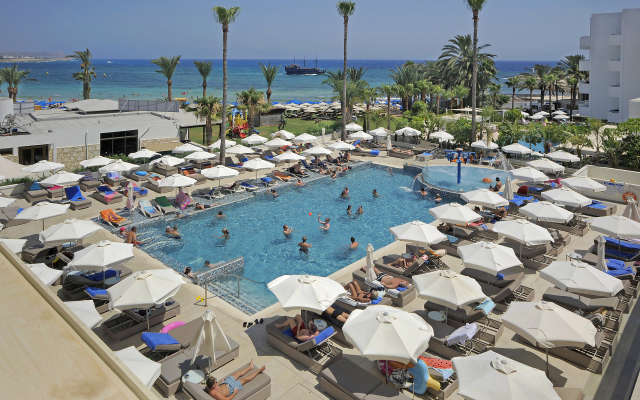 Nelia Beach Hotel & Spa