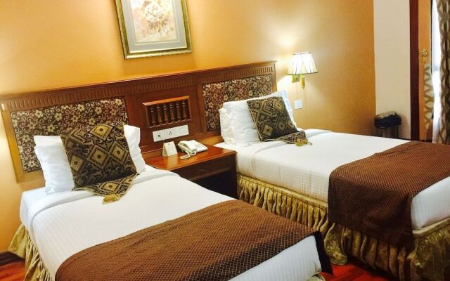 Regant Lake Palace Hotel